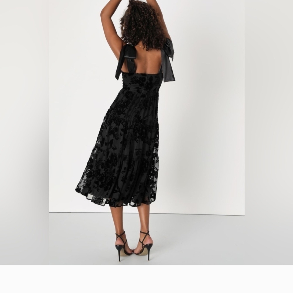 Lulu's Black Backless Midi Dress